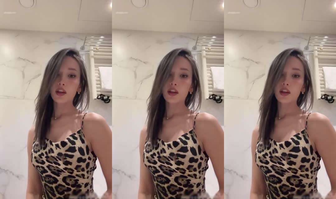 最新泄密】乌克兰顶级混血健身尤物白虎女神骚逼剪辑肛塞