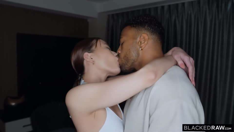 BlackedRaw 日本AV女优【青木桃】25.10.23  (Momo Sakura) 首部Bl#性交#异国#挑逗#骚逼#射精