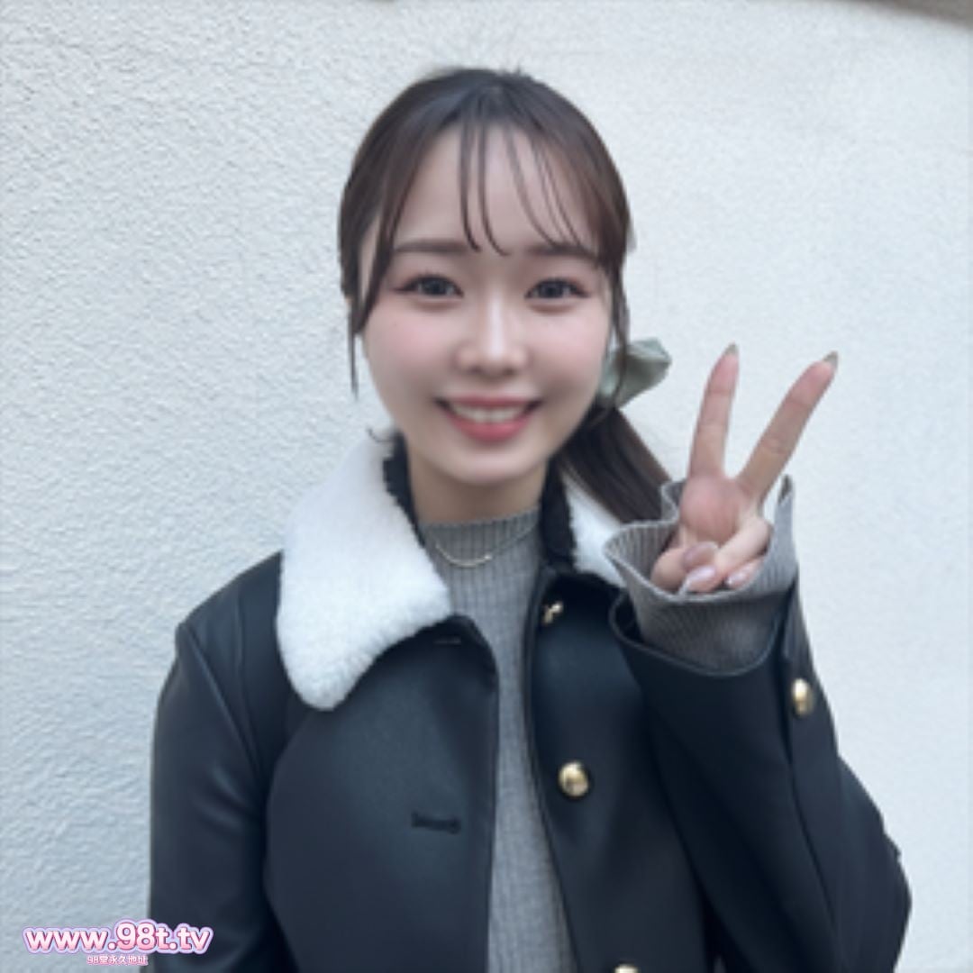 FC2PPV-4838081-【初】【大量潮吹き】ガチ大〇生が㋴ｷﾁに釣られて無修正ハメ撮り。感度抜群な敏感ボディ封面图